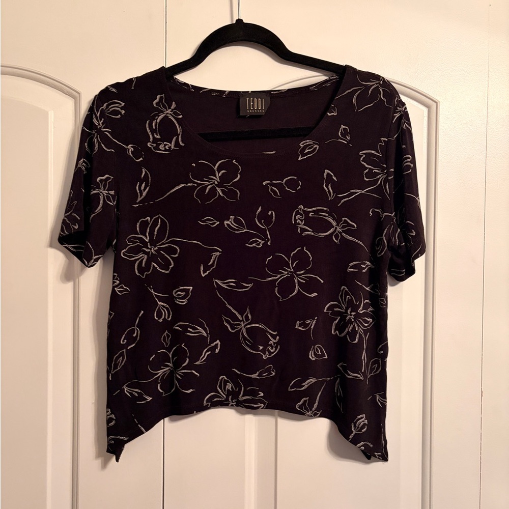 Vintage 90s slinky black floral crop top